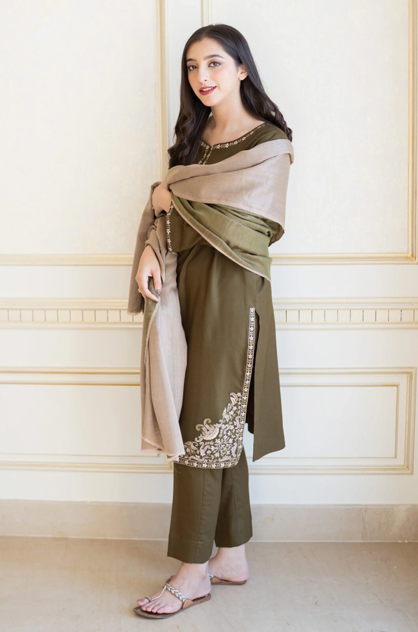 3 Piece - Dhanak Embroidered Suit (Mehndi) With Dhanak Shawl | FCC - 885