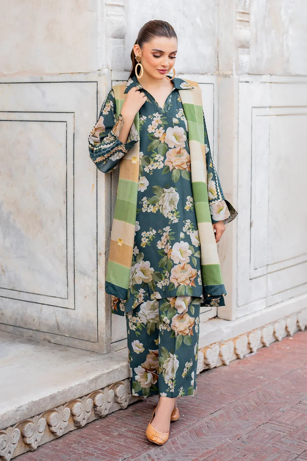 3 Piece - Printed Lawn Suit with Lawn Dupatta | D - 790