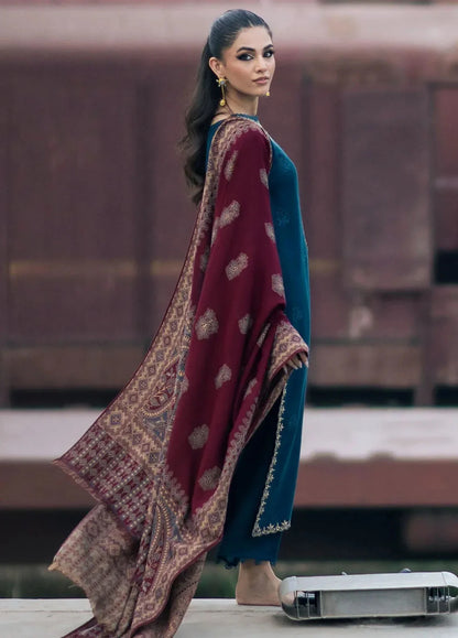 Izel Embroidered Dhanak Three Piece COCO-145