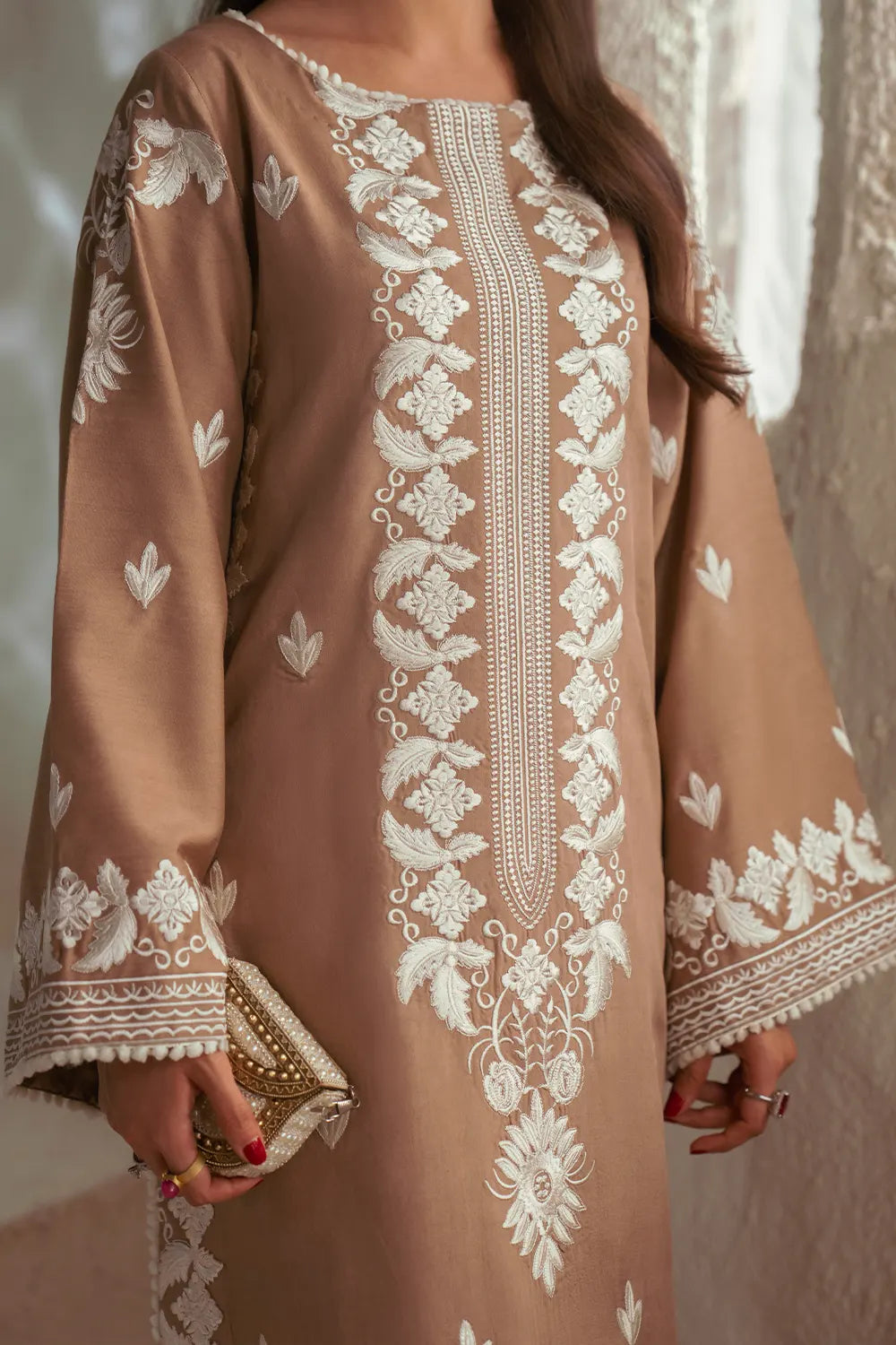 Reina Luxury Lawn Embroidered Three Piece RN-367