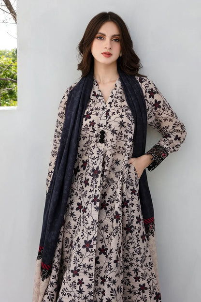 Sapphire D-800 Khaddar Printed three piece