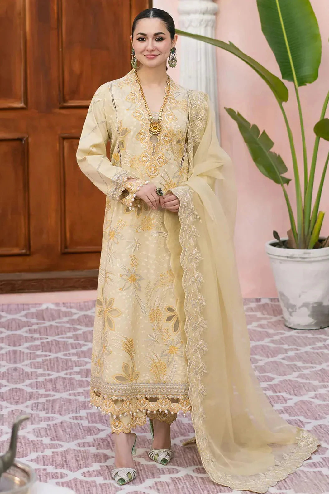 Maryam Embroidered Dhanak Three Piece D-66