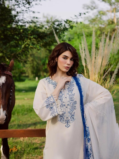 Batik Luxury Lawn Embroidered Three Piece BT-366