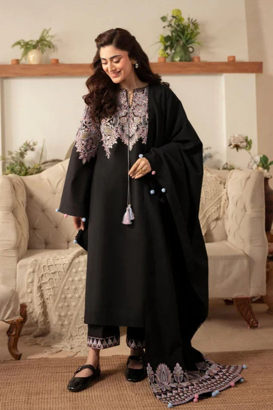 MAYA Luxury Lawn Embroidered Three Piece RN-341