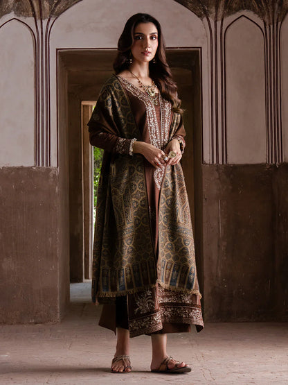 Izel Chikenkari Embroidered Dhanak Three Piece D-223