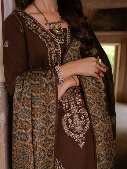Izel Chikenkari Embroidered Dhanak Three Piece D-223